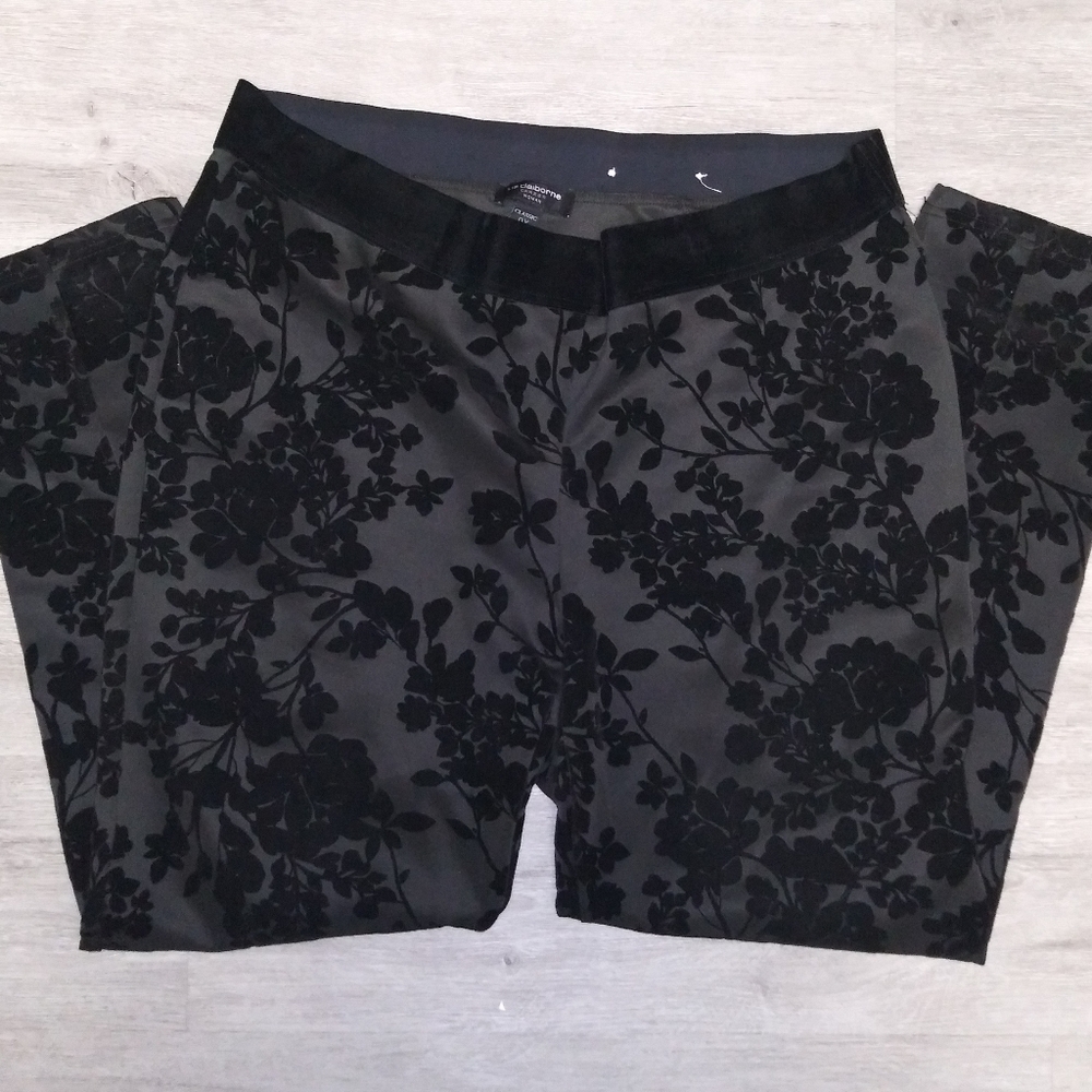 Liz Claiborne | Black Pants w/Velvet Floral Design